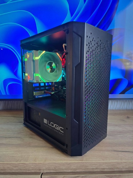 Számítógép: Gigabyte, i5, m.2, 16 RAM, WIFI, Bluetooth