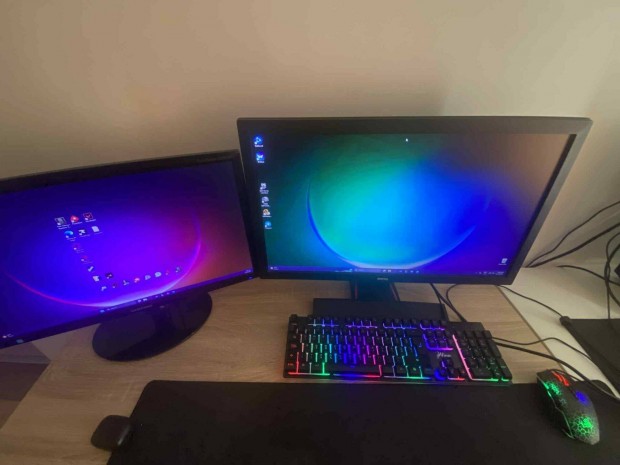 Számítógép , Gamer PC, Fejhallgatóval , Két monitorral. Garanciával