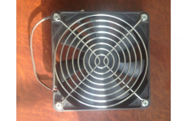 Szmtgp ventiltor 120 x 120 mm, DC 12V!