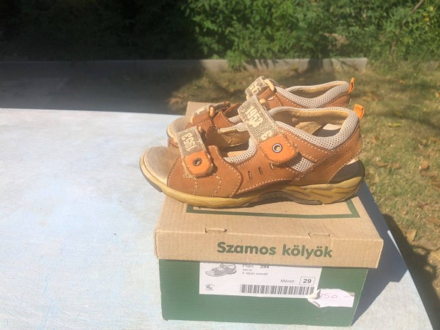 Szamos 29-es szandál