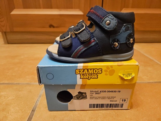 Szamos kisfi szandl 19-es