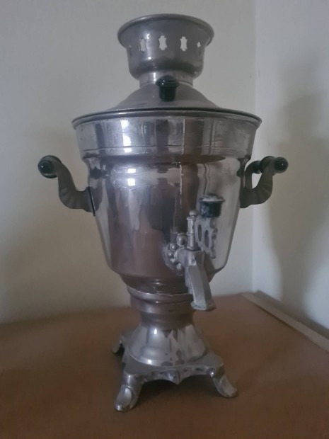 Szamovári orosz teafőző