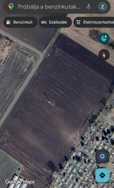 Sz�nt� , kert�szet �s lak� ingatlan