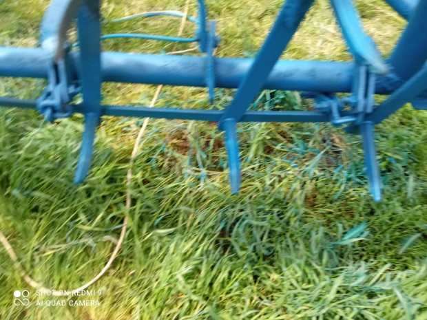 Szántóföldi fogas megmunkáló ,simitó,