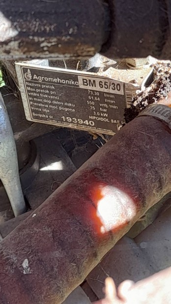 Sz�nt�f�ldi permetez�