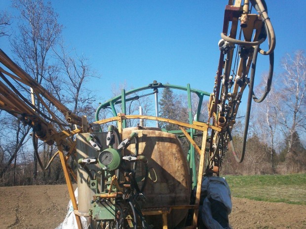 Sz�nt�f�ldi permetez�g�p elad�