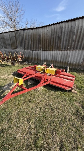 Sz�rz�z� elad�