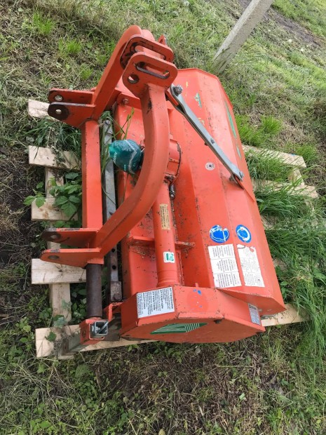 Szárzúzó mulcsozó Agrimaster ipari