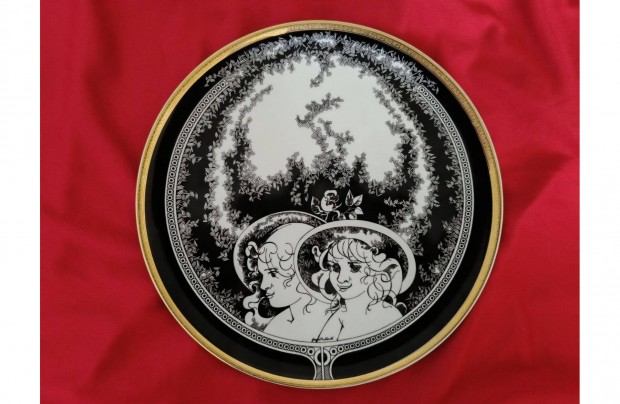 Szász Endre Jurcsák László női fejek falitányér , Hollóházi porcelán