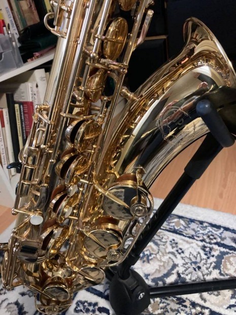 Szaxofon Tenor Jupiter JTS 587 elad