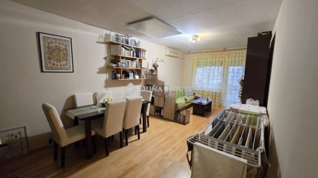 Szegedi 69 nm-es lak�s elad�