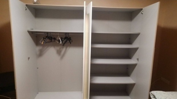 Szekr�ny, h�l�szoba szekr�ny