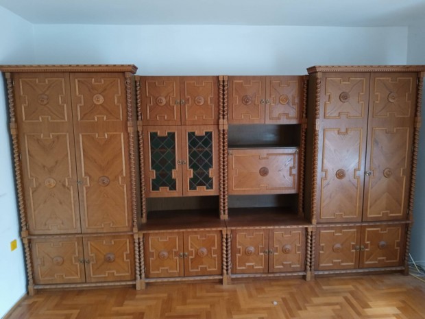 Szekrény szekrénysor