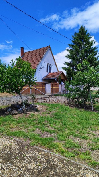 Szekszárd Porkolábvölgy lakható tanya
