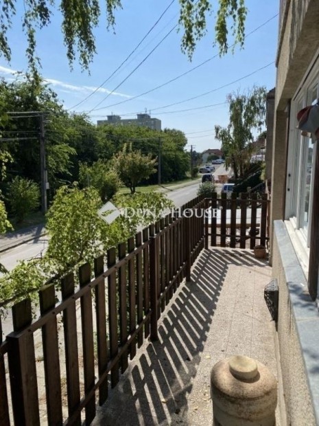 Szeksz�rdi 164 nm-es h�z elad�