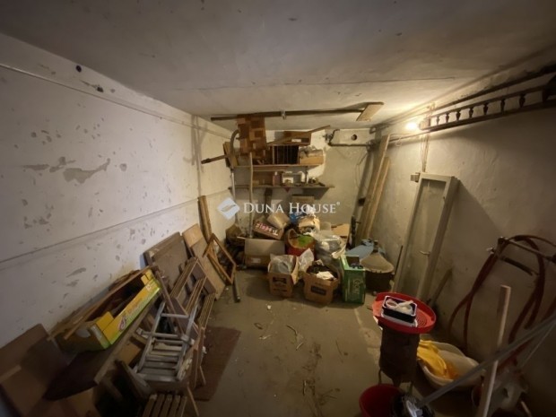 Szeksz�rdi elad� 164 nm-es h�z