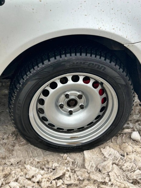 Sz�les�tett VW lemezfelni