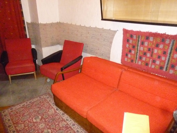 Szll Klmn trrl 1960-as vekbeli fotelek ingyen elvihetk