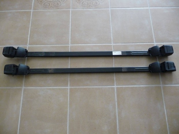 Szem�lyaut� tet�csomagtart�