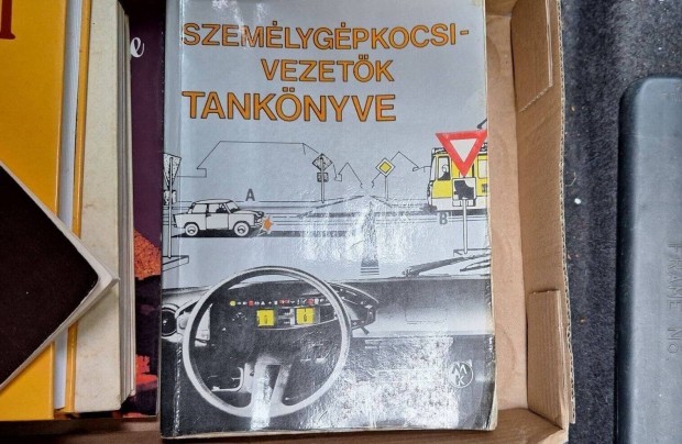 Szemlygpkocsi-vezetk tanknyve Debrecenben elad