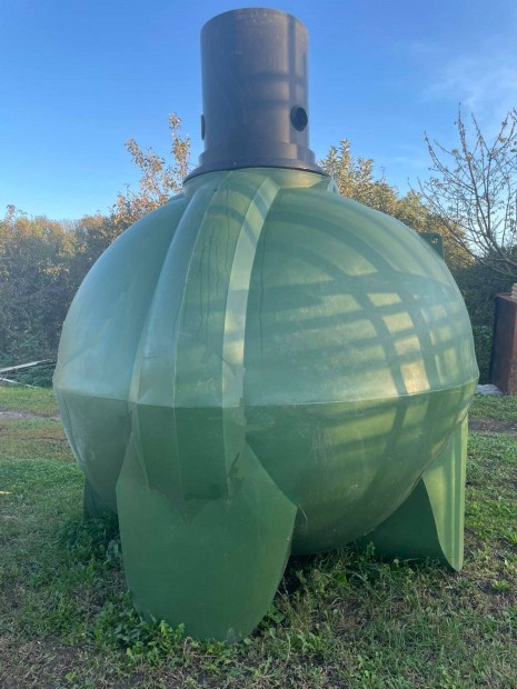 Szennyvztartly 6000L