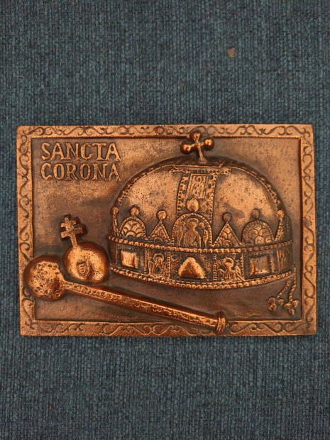 Szent Korona fmbl kszlt kp Sancta Corona