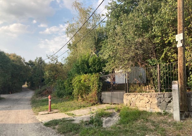 Szentendre Pism�ny 1449 nm panor�m�s telek elad�