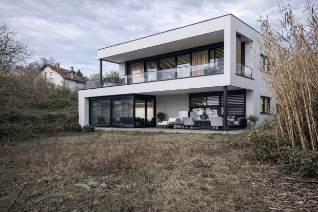 Szentendre, Pism�ny - belter�leti �p�t�si telek