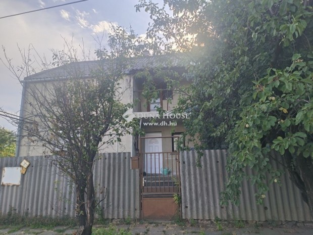 Szentesi 137 nm-es ház eladó