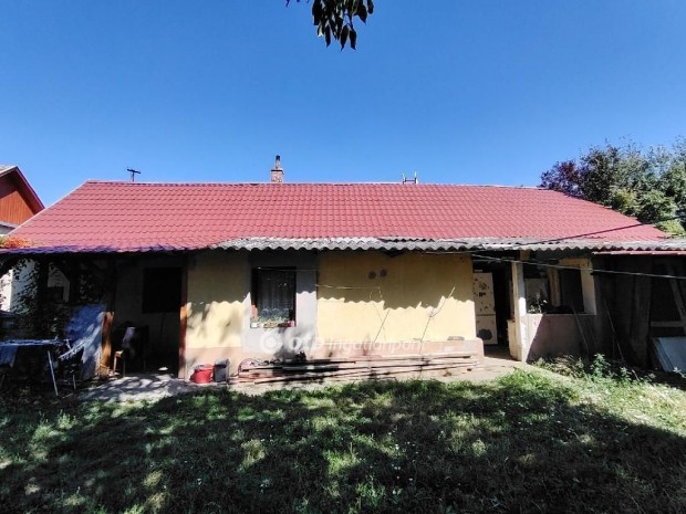 Szentesi 73 nm-es h�z elad�