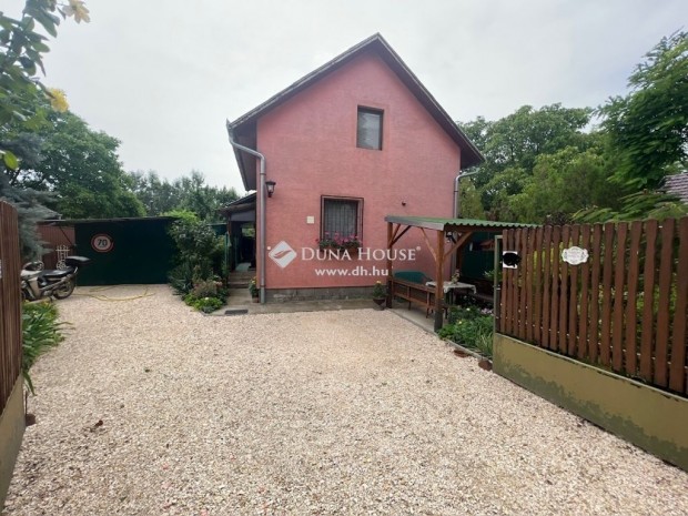 Szentesi elad� 180 nm-es h�z