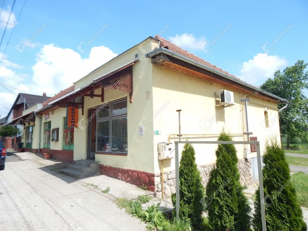 Szentg�losk�ren Pressz� �s doh�nybolt elad�.