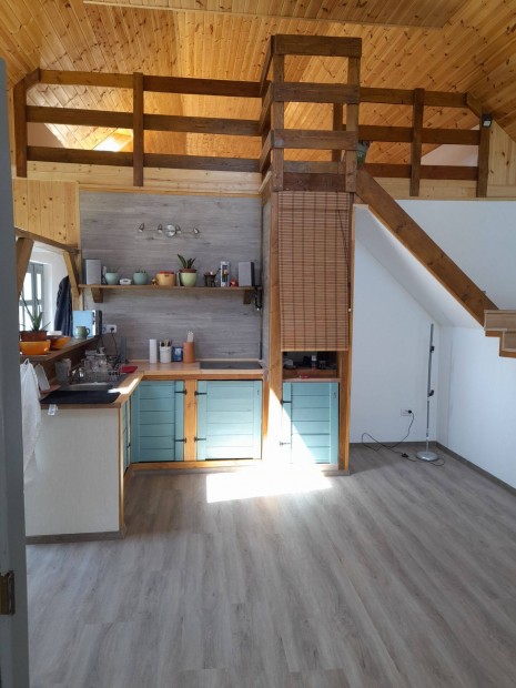 Szentkir�lyszabadj�n csal�di h�z elad�