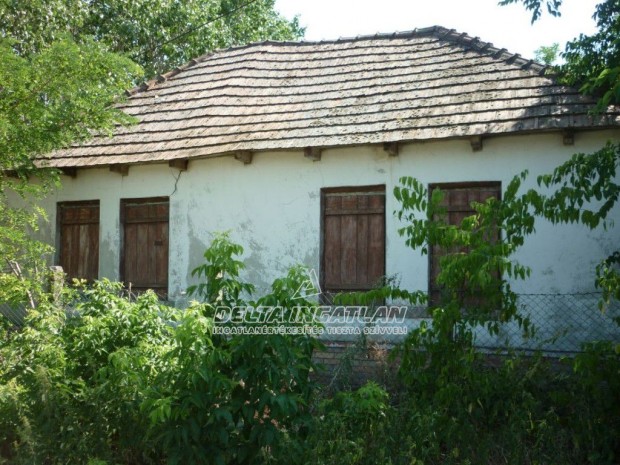 Szentlrinckta klterletn 62 m2-es tanya 5755 m2-es terlettel