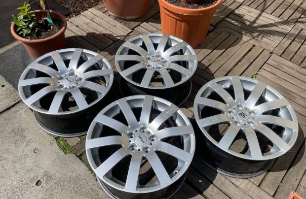 Szép 5x112 alufelni szett 18" méret, frissen festve a front része