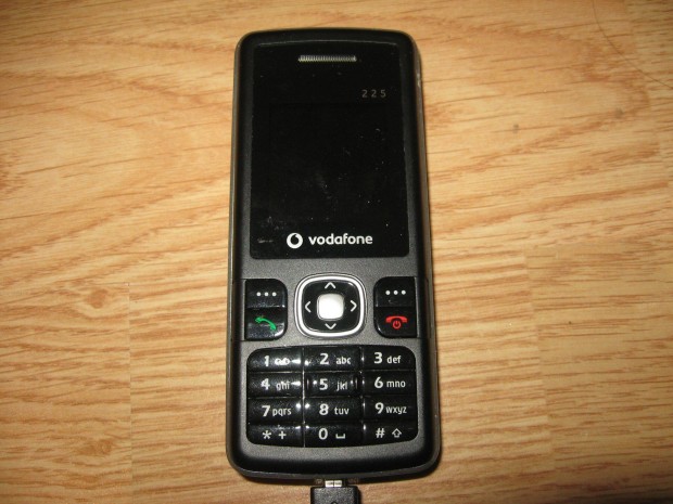 Szp HTC 225 gyjtemnybe val Vodafone Retro Mobiltelefon +tlt Vint