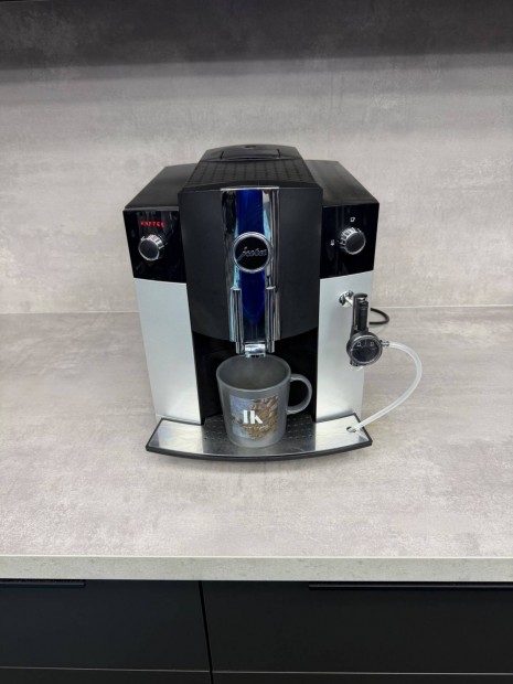 Sz�p Jura Impressa C65