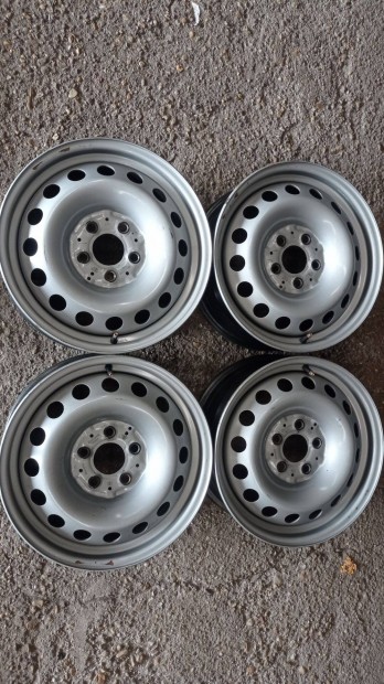 Szp llapot 16 colos 5x112 lyukoszts hasznlt Mercedes Vito/Viano