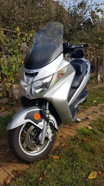 Szp llapotu Burgman 400 