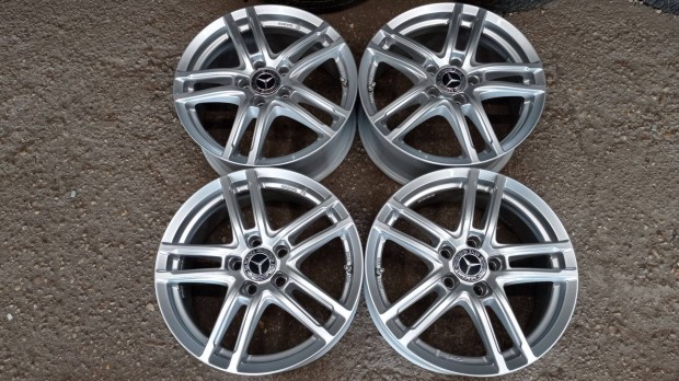 Szép állapotú Dezent használt 5x112 lyukosztású 17 colos alu felni gar