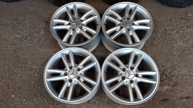 Szép állapotú Gyári Mercedes W203 használt 5x112 lyukosztású 16 colos