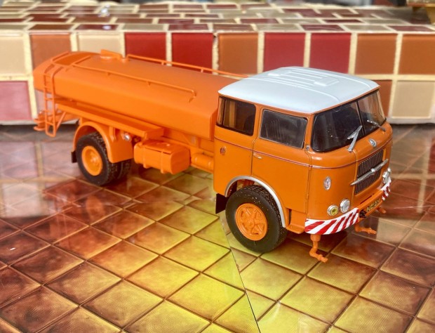 Szp llapot Skoda Liaz locsolkocsi. 1:43