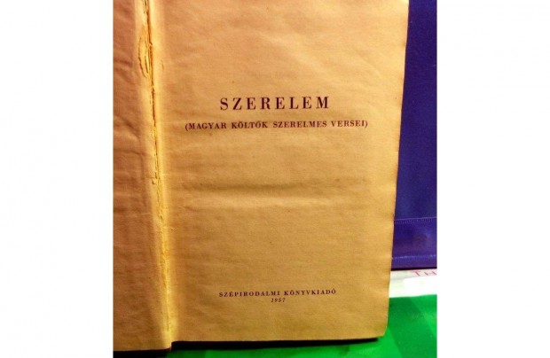 Szerelem - szerelmes versgyjtemny