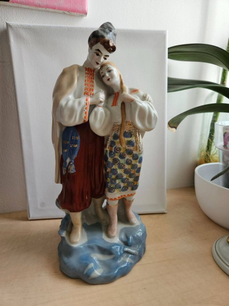 Szerelmes pr porceln figura, orosz