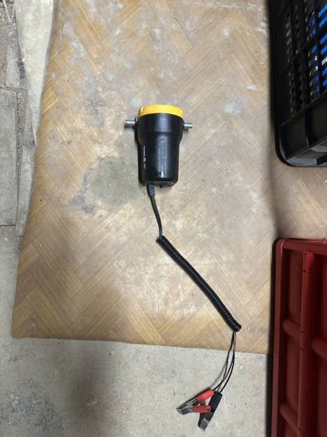 Szerszm 12V olajpumpa