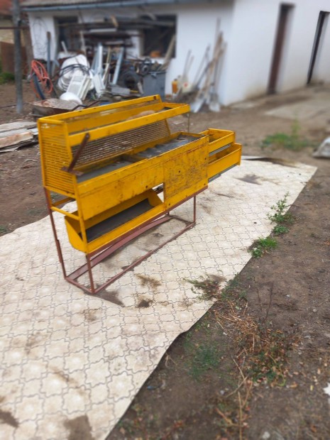 Szerviz kocsi polc szerszmtart