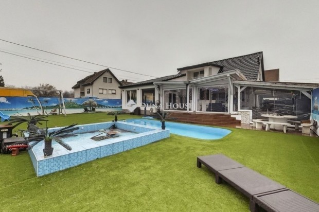 Szigethalomi 300 nm-es h�z elad�