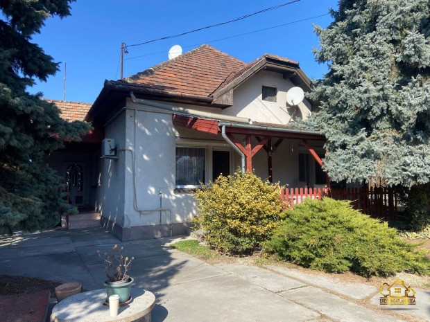 Szigetszentmikl�s, �faluban k�tgener�ci�s ingatlan! 1128