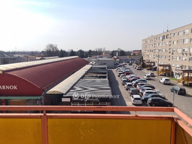 Szigetszentmikl�si 61 nm-es lak�s elad�