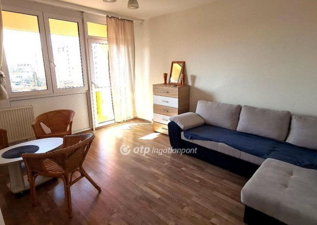 Szigetszentmikl�si 61 nm-es lak�s elad�